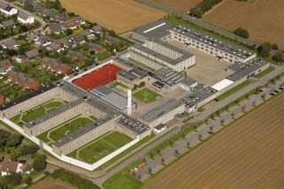 Vězeň smí snoubence posílat dopisy se svým spermatem, rozhodl německý soud - Novinky